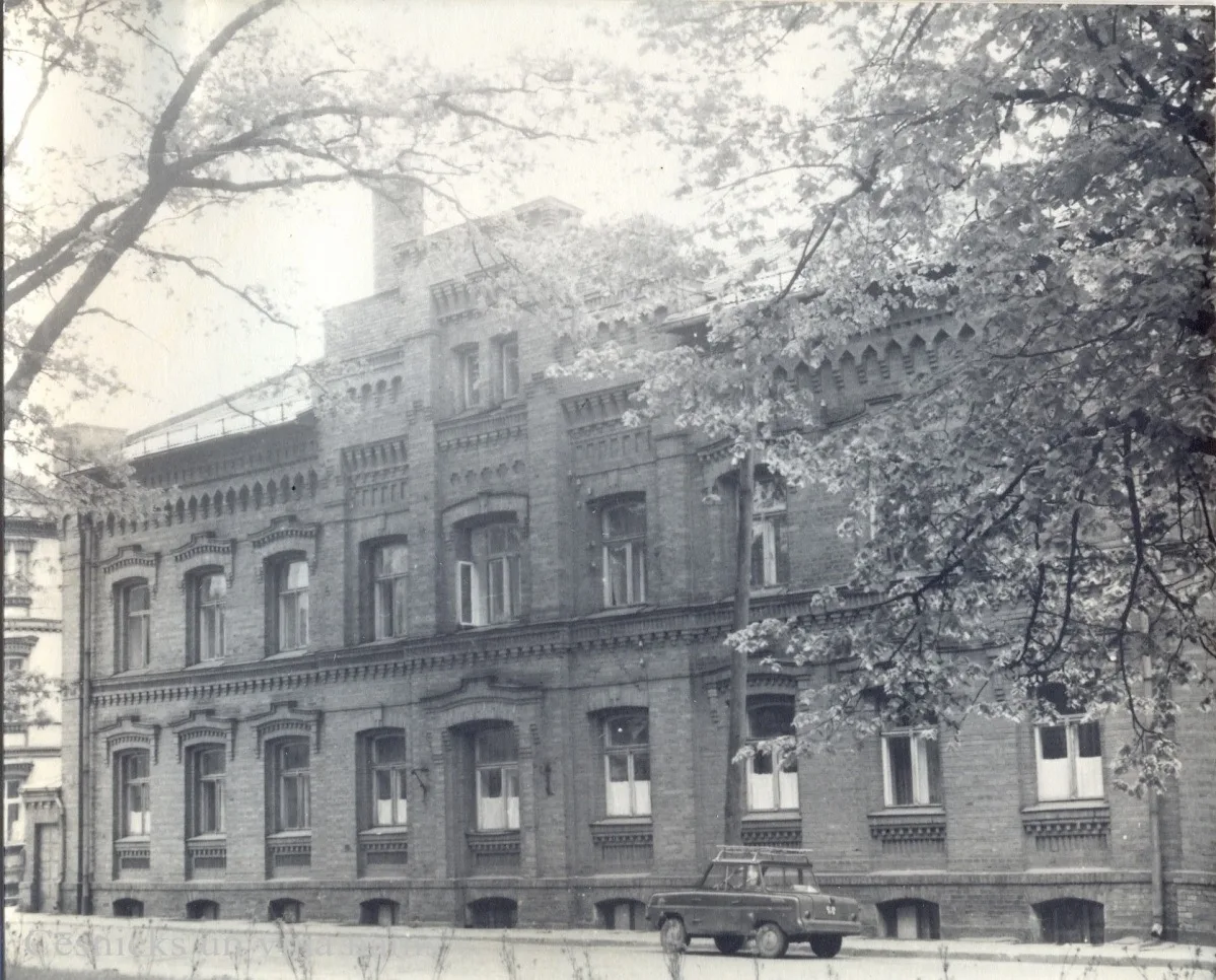 Poliklīnika
